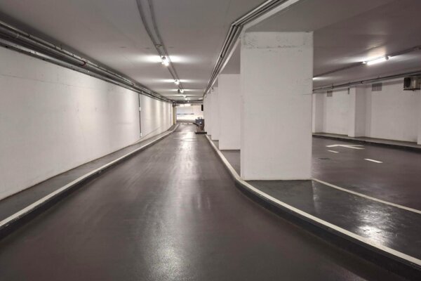 Le TROCADERO - Parkings des Moulins - Avenue de Grande-Bretagne