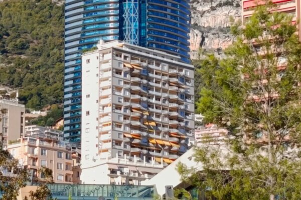 Les Abeilles - Boulevard d'Italie