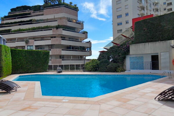 Patio Palace - Residence with concierge and parking - Exotic garden
