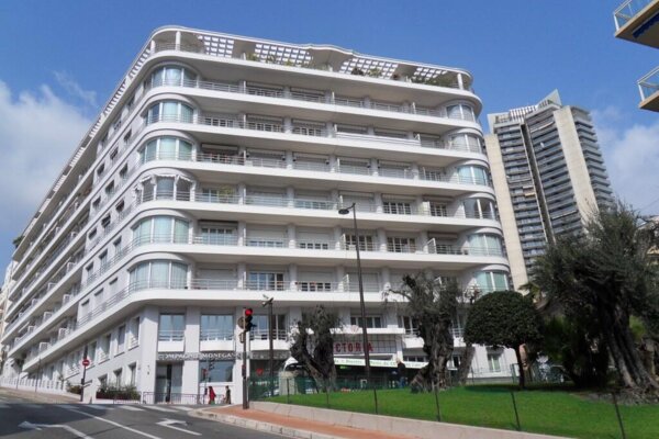 LE VICTORIA - Boulevard Princesse Charlotte